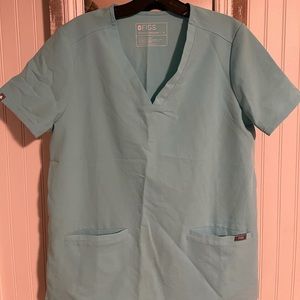 SM casma fig scrub top